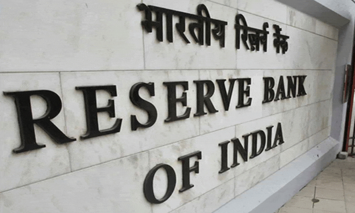 RBI likely to keep repo rate unchanged amid growth risks, low inflation: Report