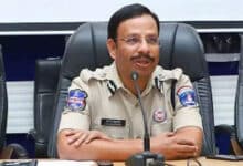 Hyderabad Police Commissioner warns against mobile phone use while driving