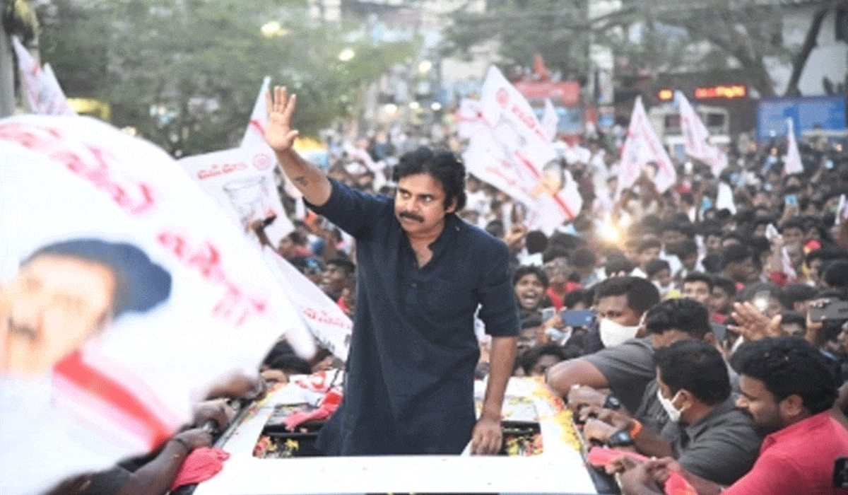 Security tightened as Andhra Pradesh Dy CM-cum-actor Pavan Kalyan to arrive in K'taka's Chintamani
