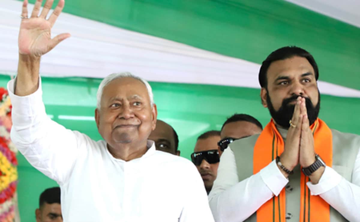 CM Nitish Kumar transfers Rs 10,000 each to 25 lakh women under Mukhyamantri Mahila Rojgar Yojana