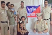 Lost in mela, Delhi Police help reunite 5-year-old girl with family