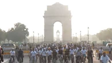 Fit India Sundays on Cycle marks World Teachers’ Day with special tribute ride in Delhi