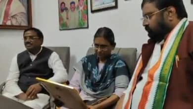 Jubilee Hills bypolls: Cong in-charge Meenakshi Natarajan intervenes to pacify ex-MP