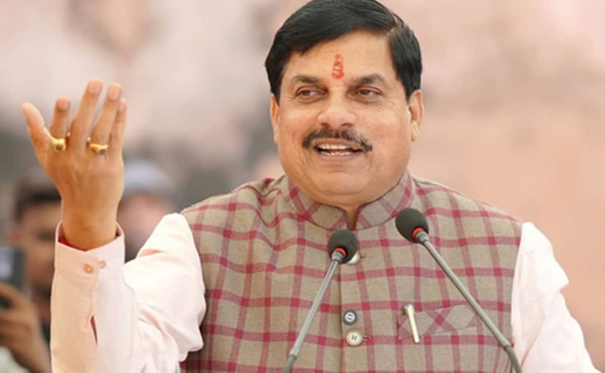 MP disburses Rs 653 crore to 8.8 lakh farmers against crop losses from rain, yellow mosaic virus